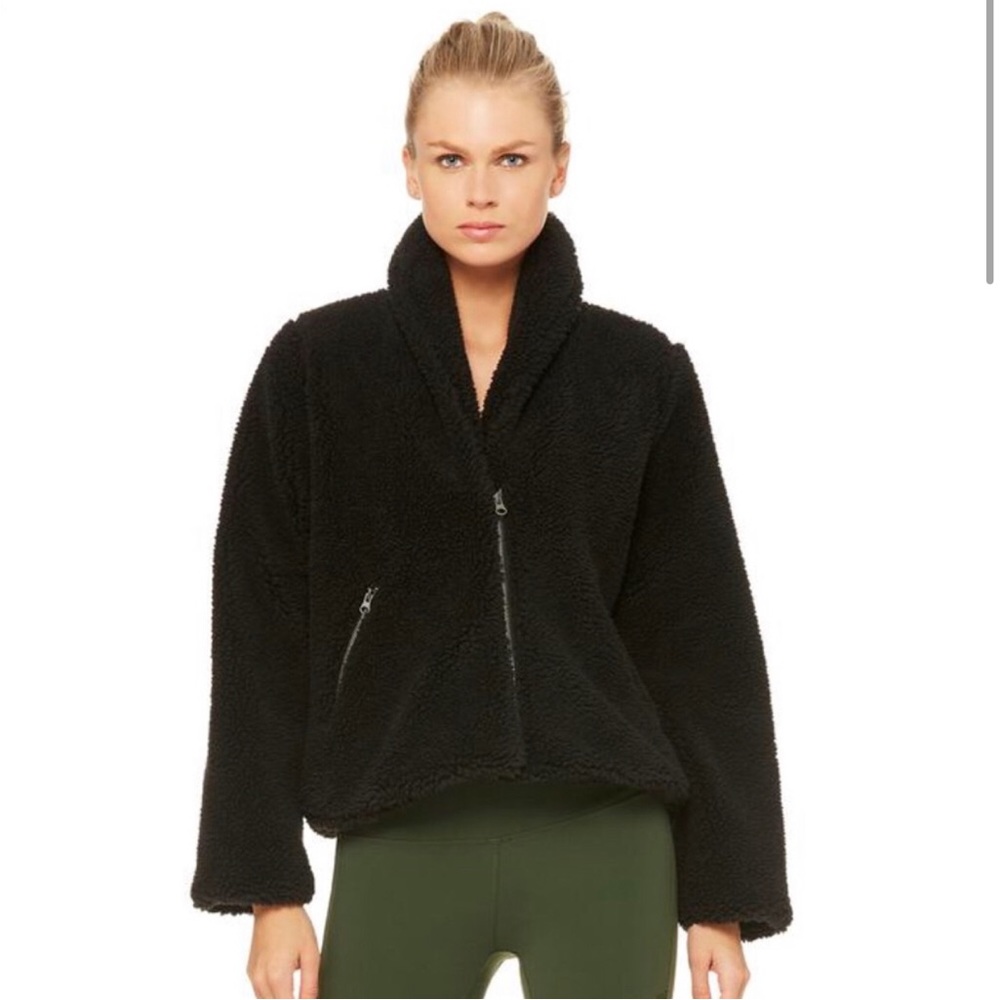 ALO Yoga Black Teddy Jacket Plush Cozy Style